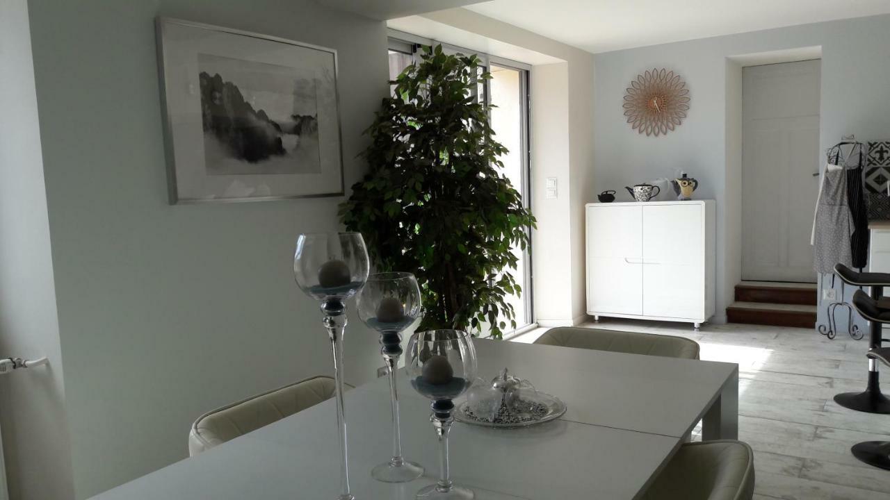 Clos Charmille Meaulne Buitenkant foto
